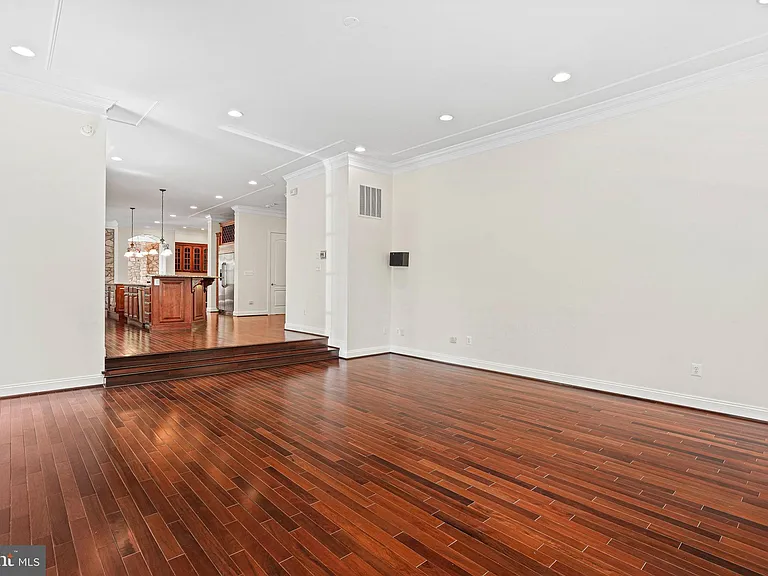 13551 Triadelphia Mill Rd — Photo 13
