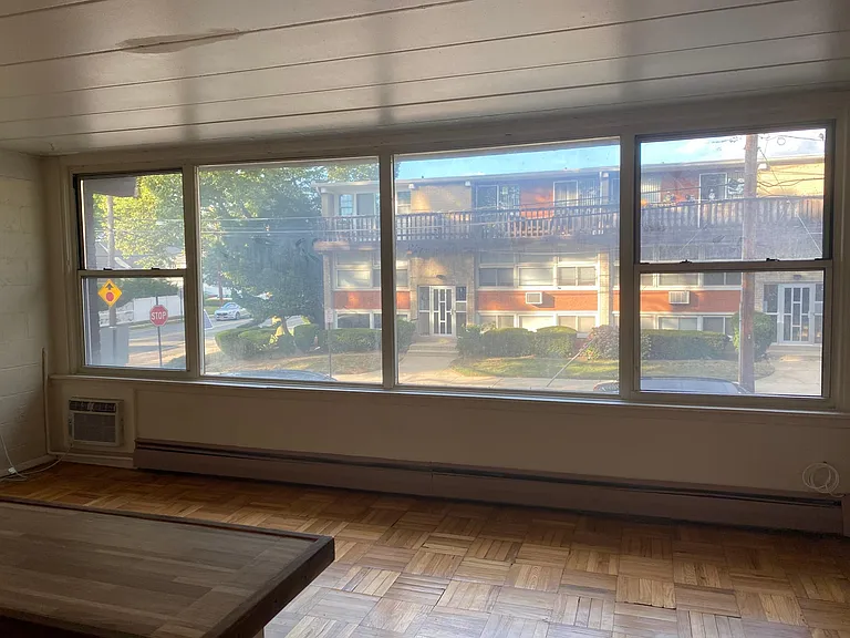 2A Duryea Pl — Photo 2