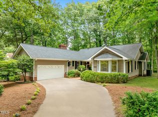6605 Huntingridge Rd, Chapel Hill, NC 27517