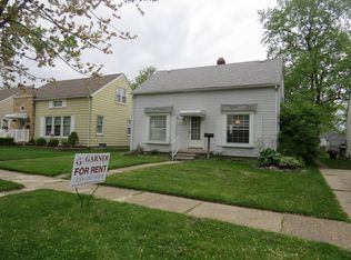 17538 Matthews St, Riverview, MI 48193