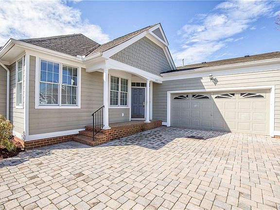 3rd image of 9400 Amberleigh Cir