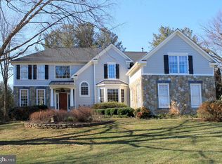 810 Sherlin Ln, Great Falls, VA