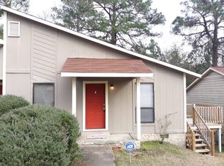 929 Odom Dr, Fayetteville, NC 28304