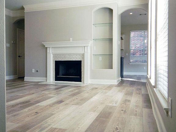 3rd image of 20310 Peach Mountain Ln