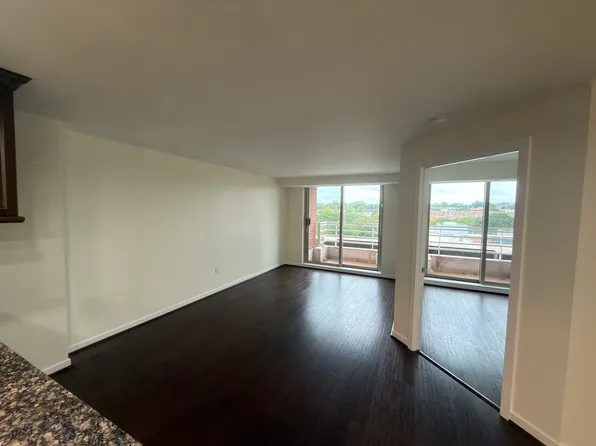 1275 25th St NW APT 701, Washington, DC 20037