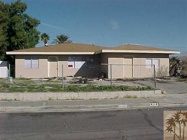 1st image of 414 Avenida Cerca