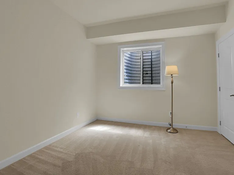 8642 Westford Rd — Photo 31