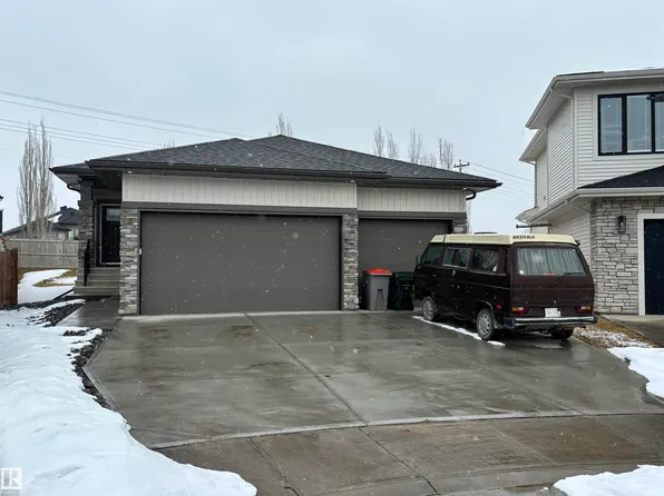 137 Graybriar Dr, Stony Plain, AB T7Z 0M7
