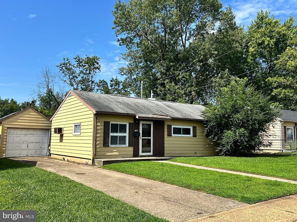 1st image of 122 Halcyon Dr