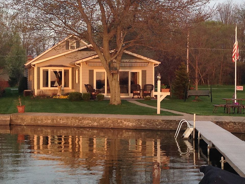 Front Facing Lake