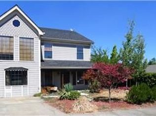 2541 Brookside Dr, Medford, OR 97504
