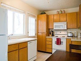 2nd image of 1402 Beacon Hill Cir