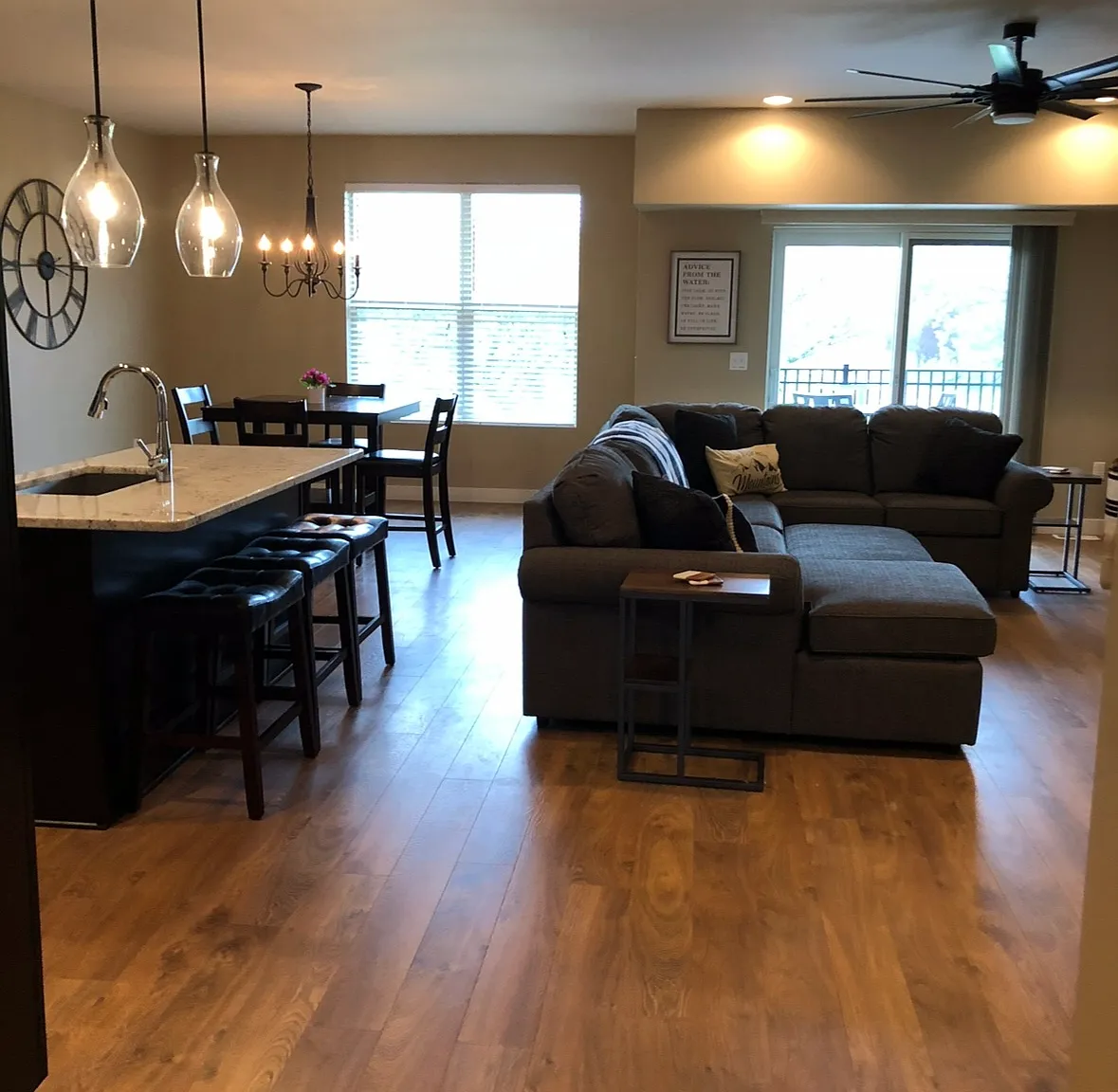2 bed, 1198 sqft, $1,350 — Photo 3