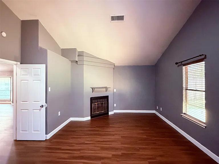 12314 Thompkins Dr — Photo 19