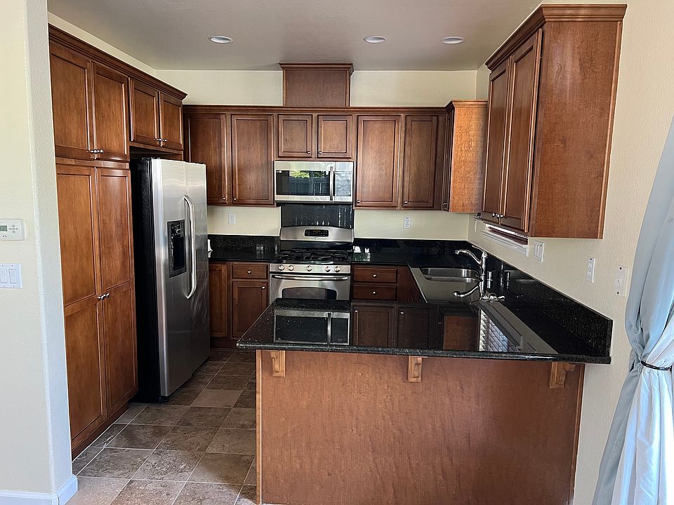 1st image of 9405 Clemente Dr