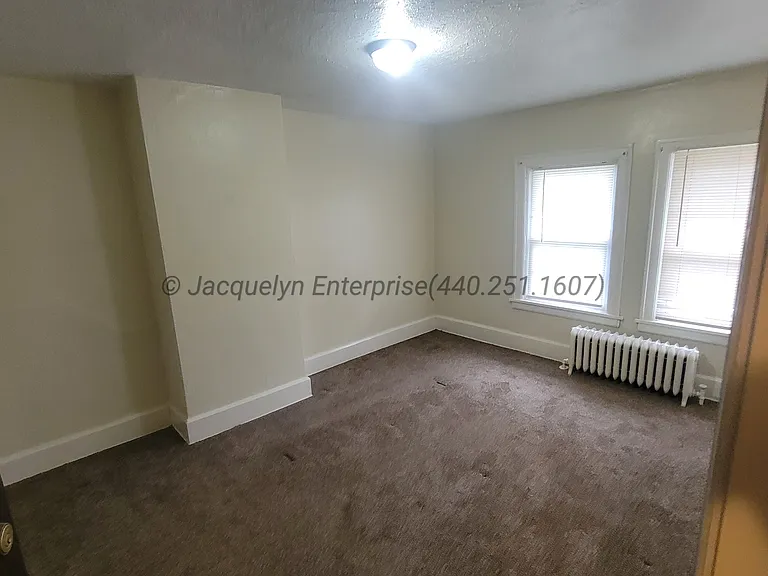 927 Bunker Hill Rd — Photo 8