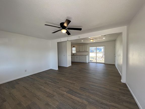 3rd image of 610 S Barwick Place