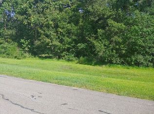 409 Thousand Oaks Dr, Angleton, TX 77515