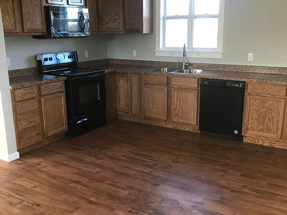 2nd image of 974 Pinewood Trails Dr