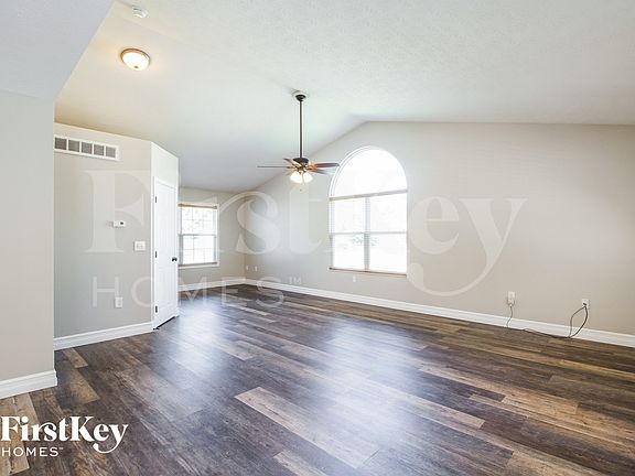 5th image of 58 Huntington Ave