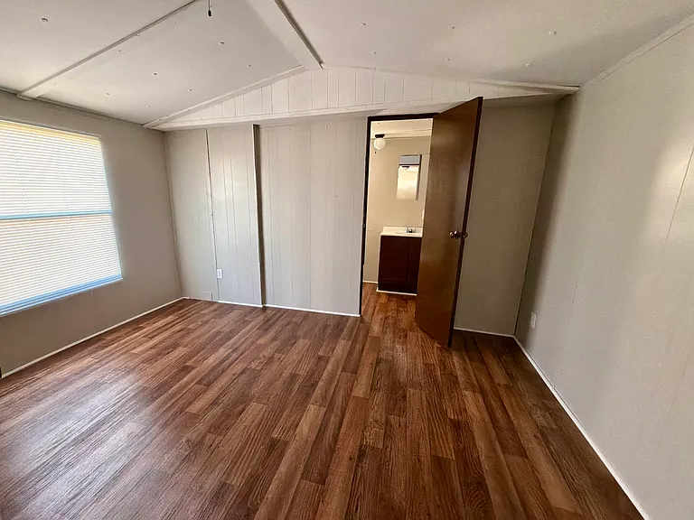 1402 Chicopee Rd #24 — Photo 4
