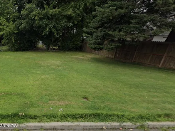 Nna N Clara Ln, Coeur D Alene, ID 83815