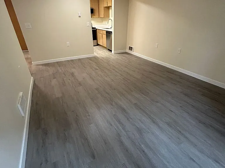 Twin Cedars Apartments — Photo 7