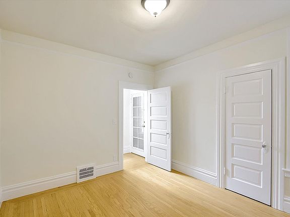 4th image of 4170 17th St APT 204