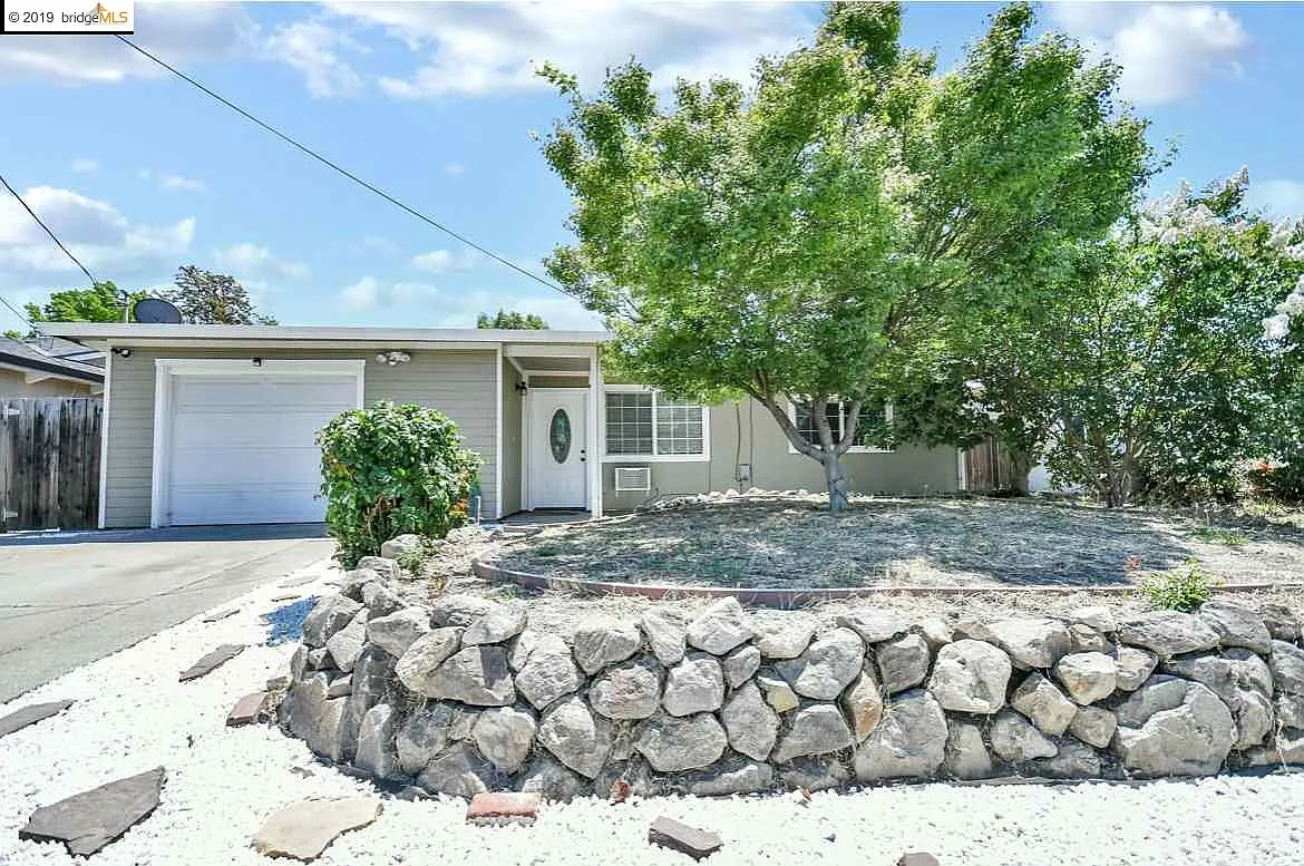 328 Burbank Rd photo 1