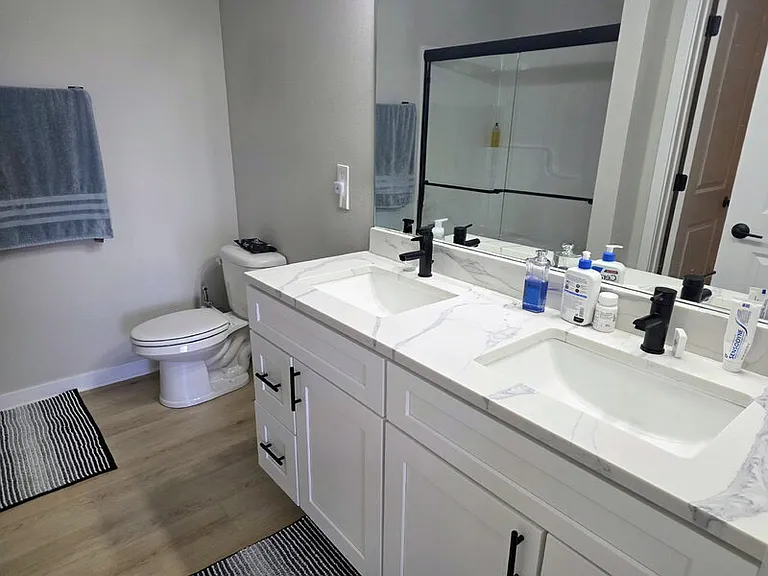 1008 Maple St — Photo 18