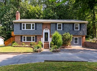 3306 Spring Lake Ct, Fairfax, VA 22030