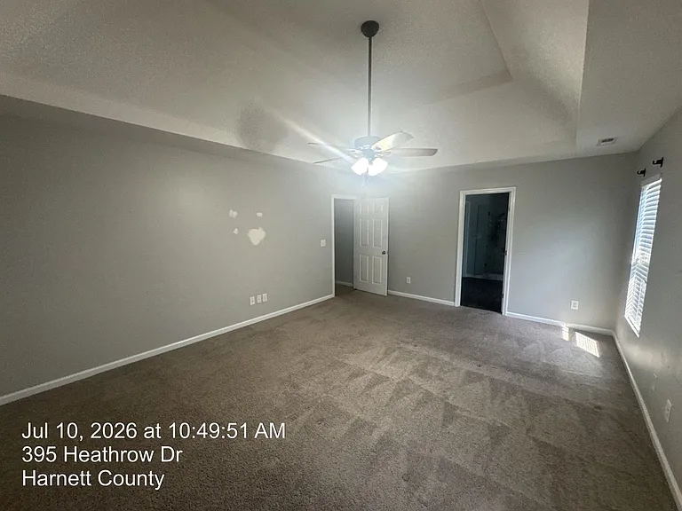395 Heathrow Dr — Photo 19