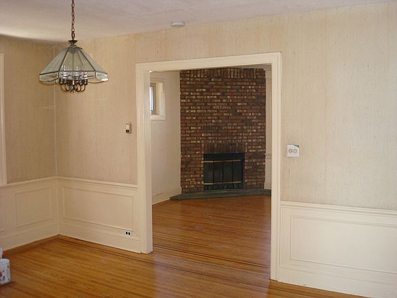 Dining room looking towards LR