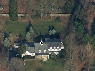 7 Huntley Rd, Holmdel, NJ 07733