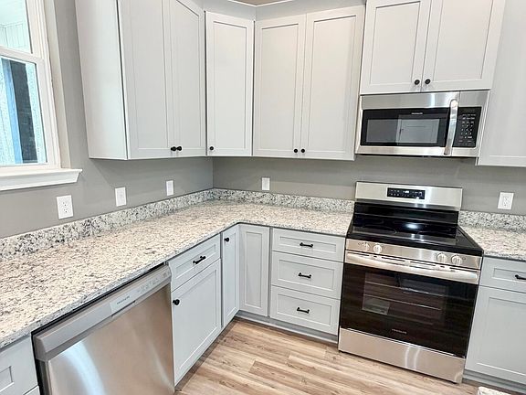 5th image of 25 Cheyenne Cir