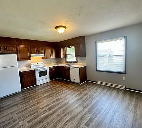 17 Beck Mill Rd - Kitchen 1