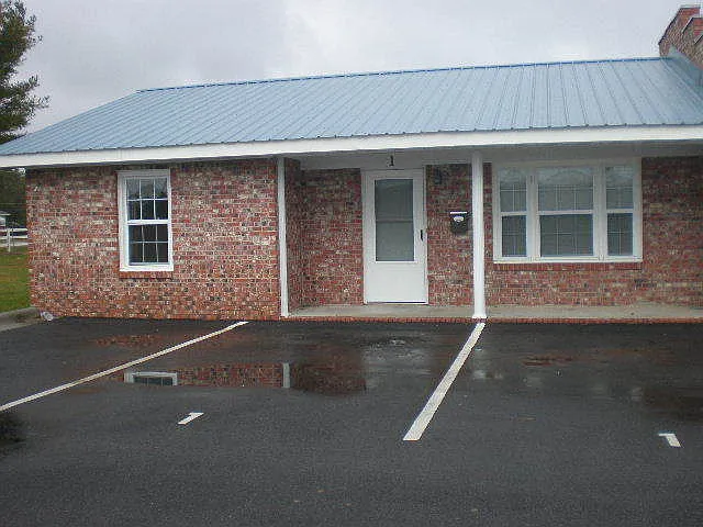7400 Deep Branch Rd — Photo 1