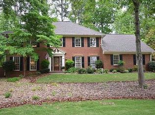 5034 Shadow Glen Ct, Dunwoody, GA 30338