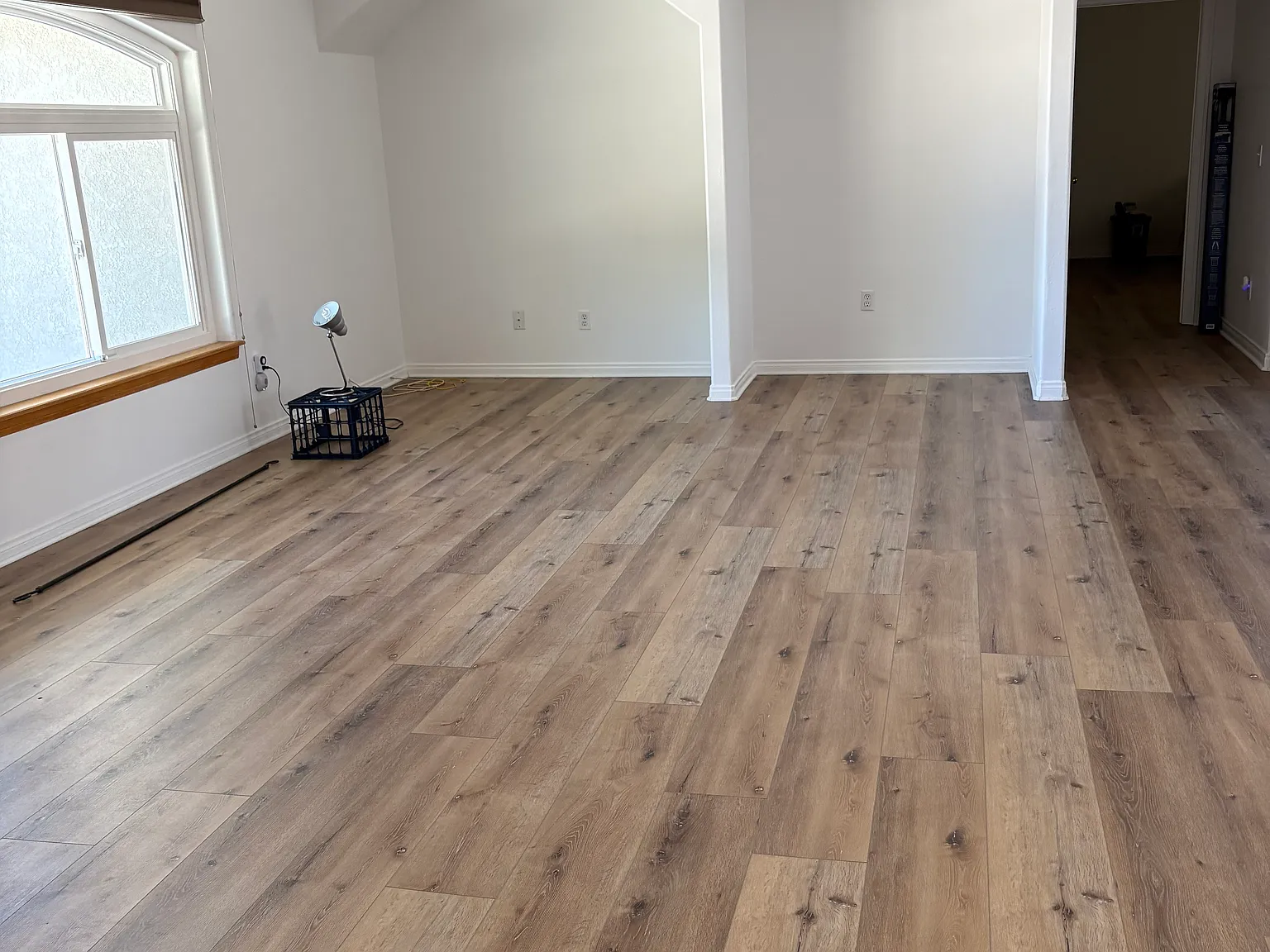 9908 Redwood Ave — Photo 2