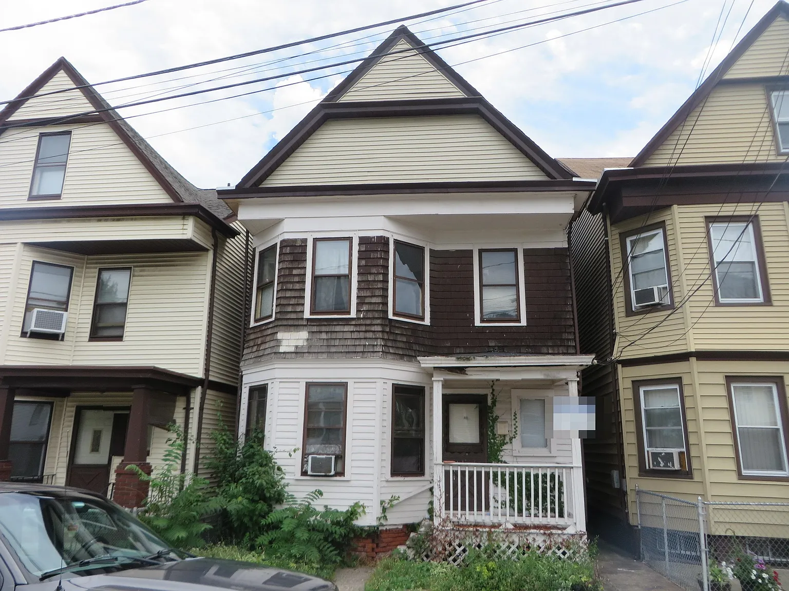 114 N 6th St photo 1