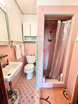 Rented by Garfield Realty  | media 18