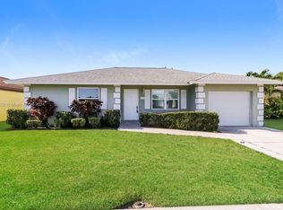 132 Stillwater Cir, Jupiter, FL 33458