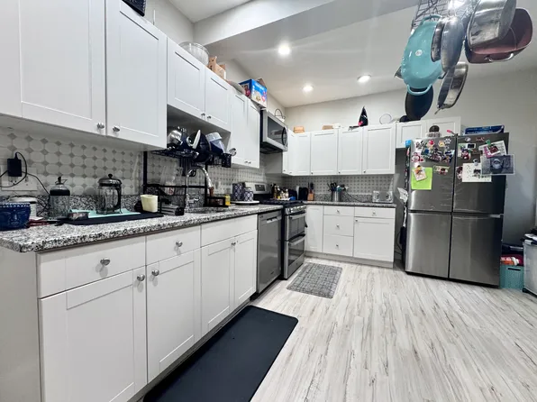 1584 Beacon St #A1, Brookline, MA 02446