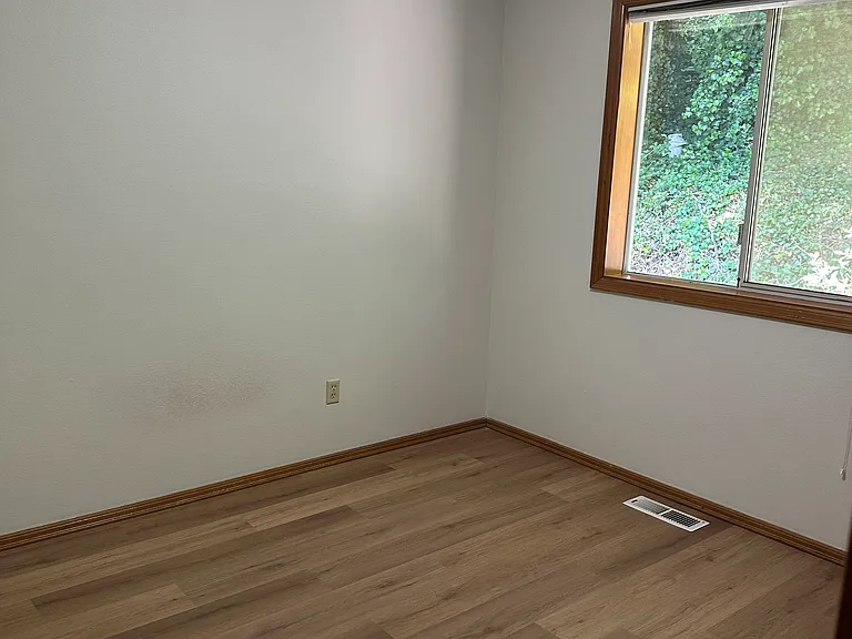 9414 NE 130th Pl — Photo 16