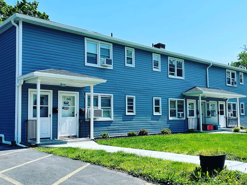 126 Prospect St #3