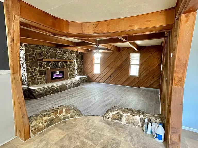 3019 Huffman Rd — Photo 5