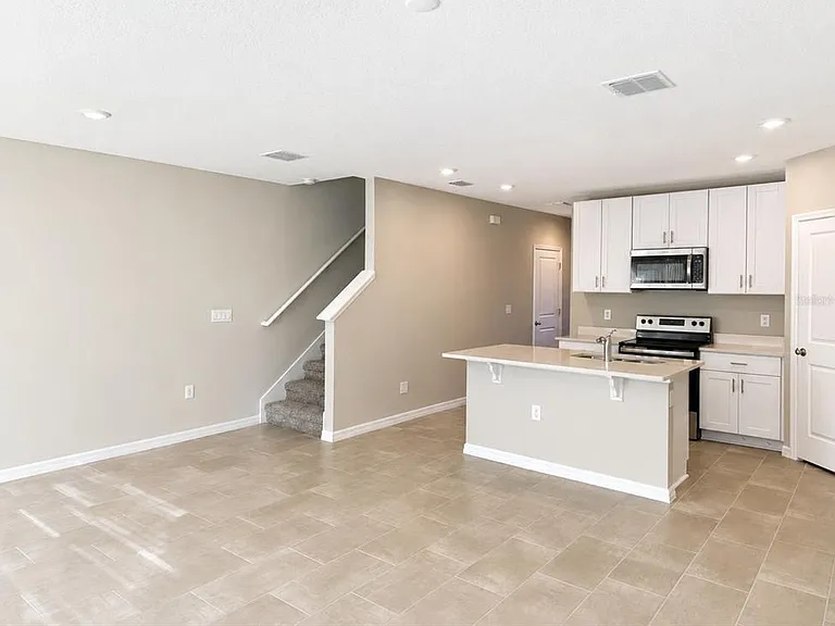 5909 Sailor Coast Way — Photo 4