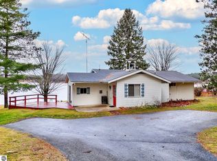 347 N 27 1/4 Rd, Cadillac, MI 49601