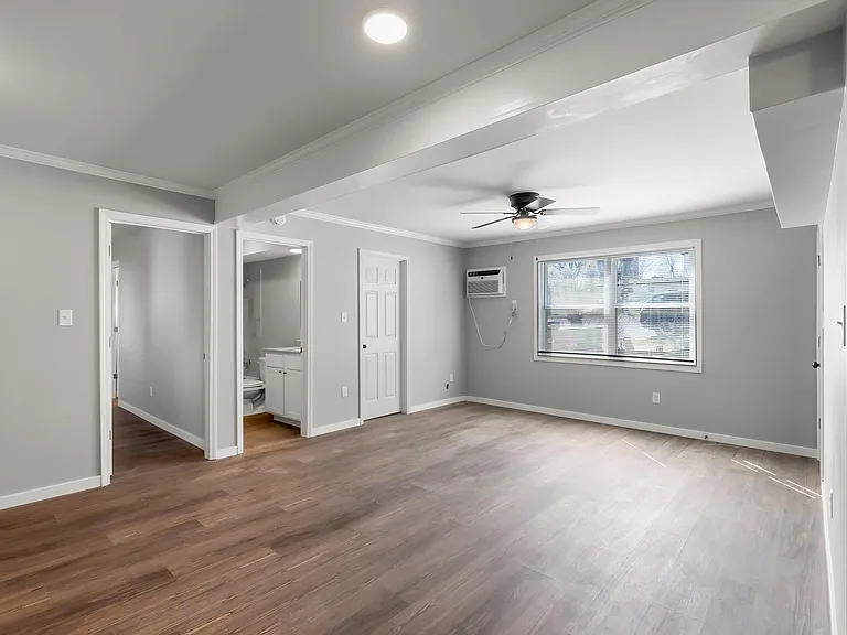 136 S Lorimier St #4 — Photo 8