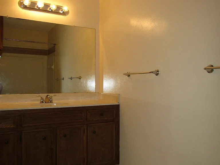 7001 Winedale Dr — Photo 26